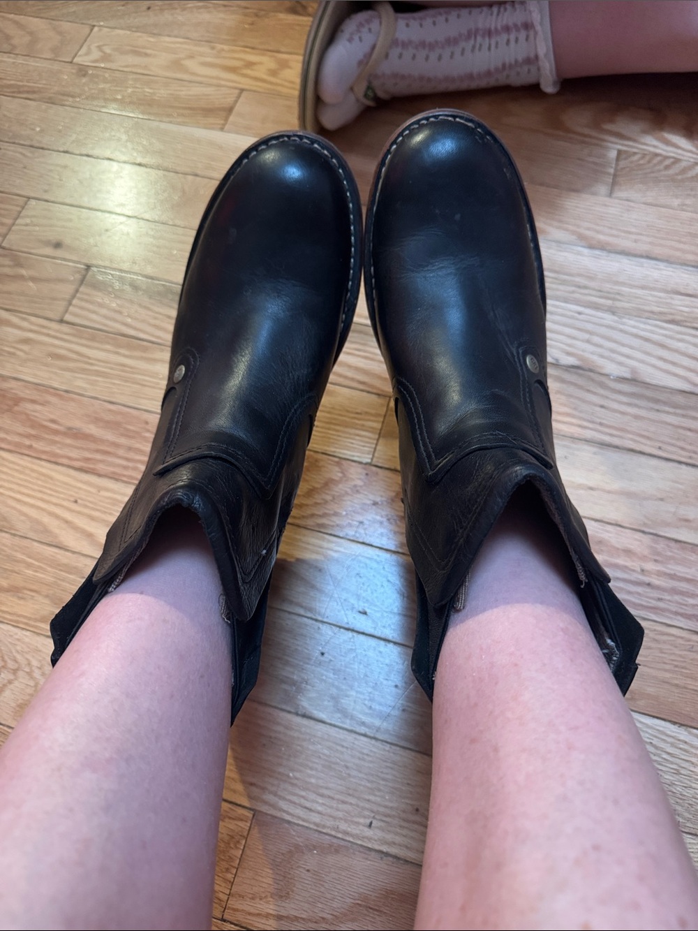 Caterpillar size 8.5 (39.5) boot